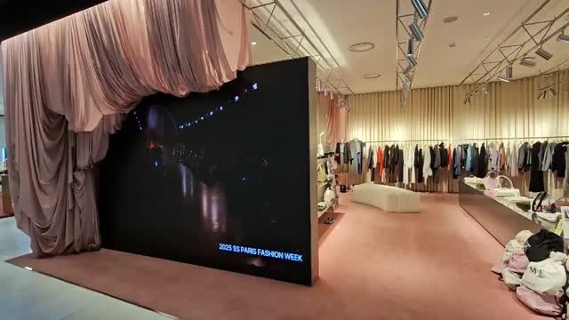 [여의도 더 현대] LED 전광판